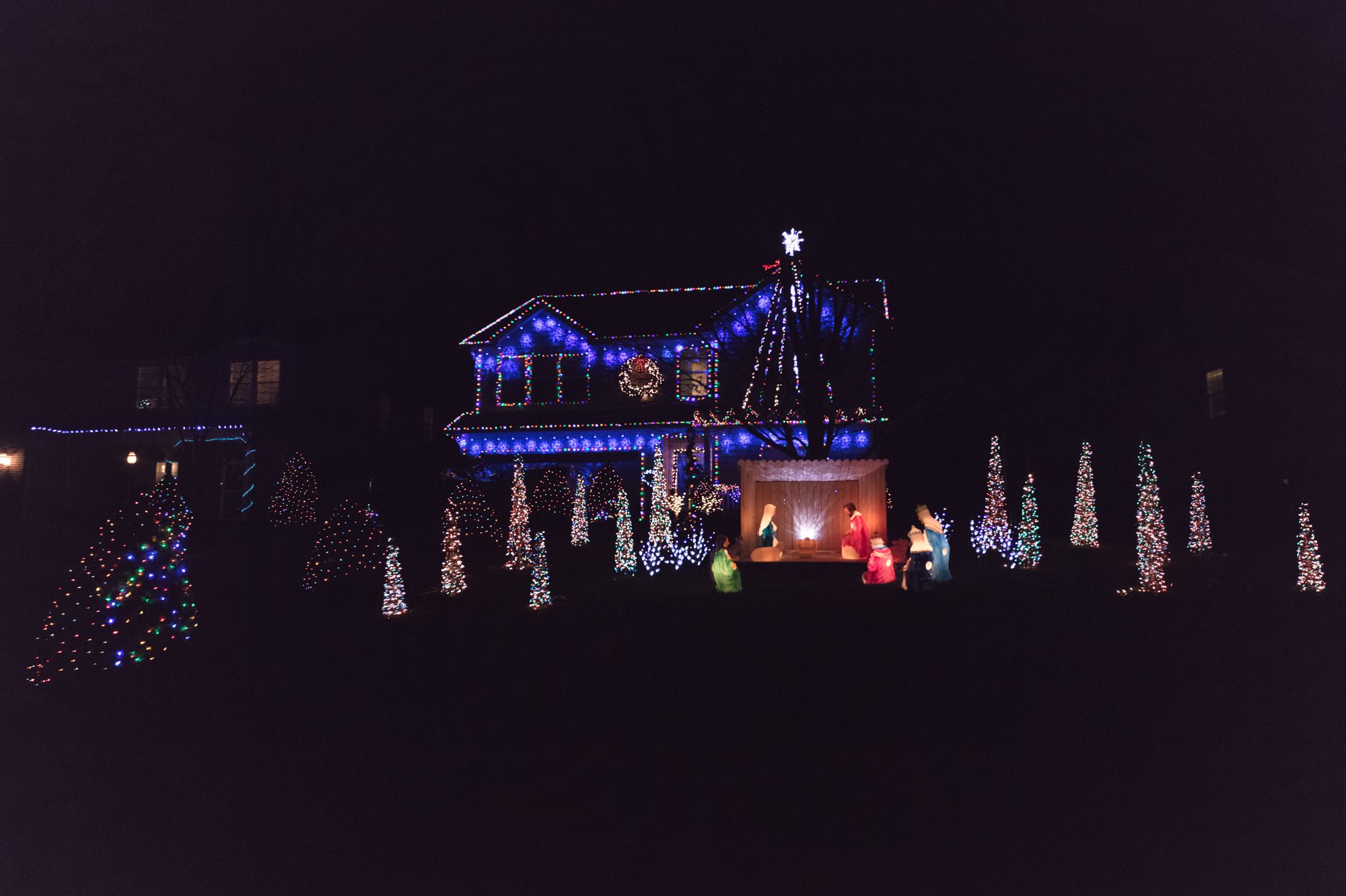 25 of the Best Holiday Light Displays in Bloomington (PHOTO GALLERY)