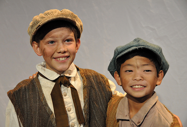 Cardinal Stage Company Revives ‘Oliver!’ for the Holiday Season