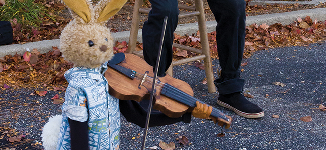 Fiddling Around
With Harry Hare