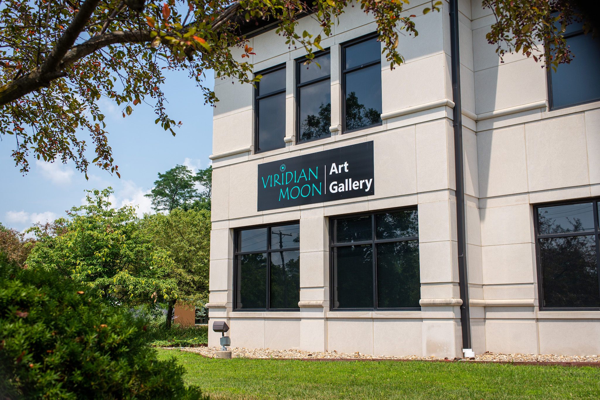 Viridian Moon: B-Town’s New Art Gallery